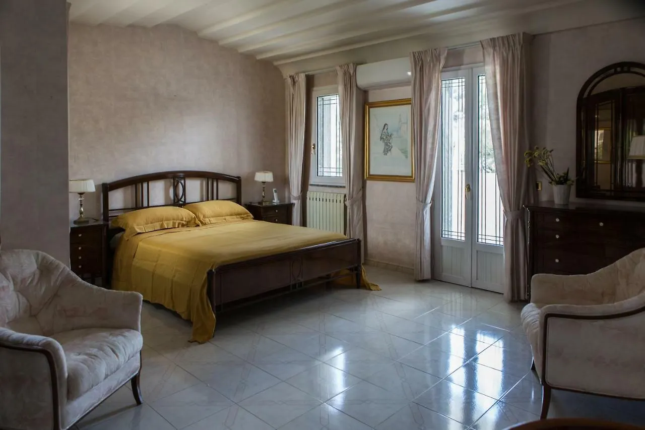 Vdl Luxury Villa Floridia 0*,  Italien