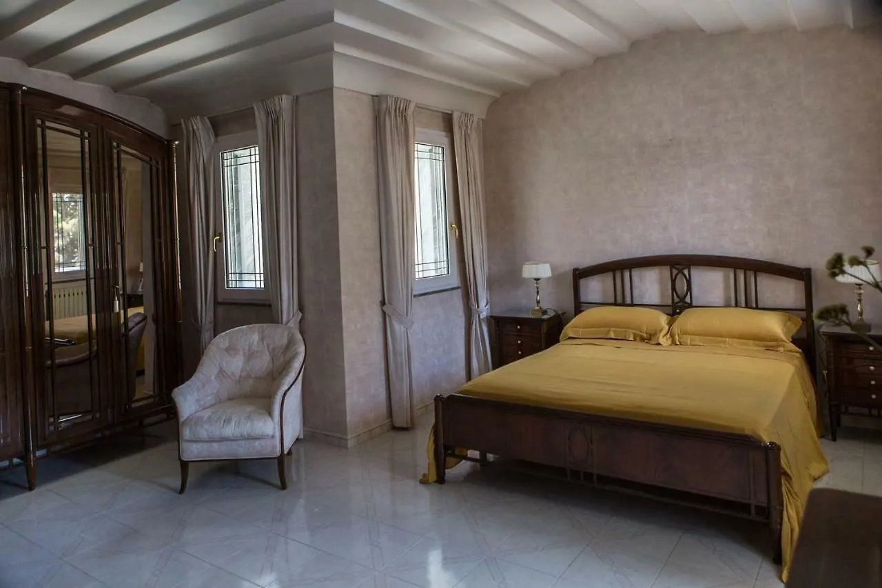 Vdl Luxury Villa Floridia 0*,  Italien